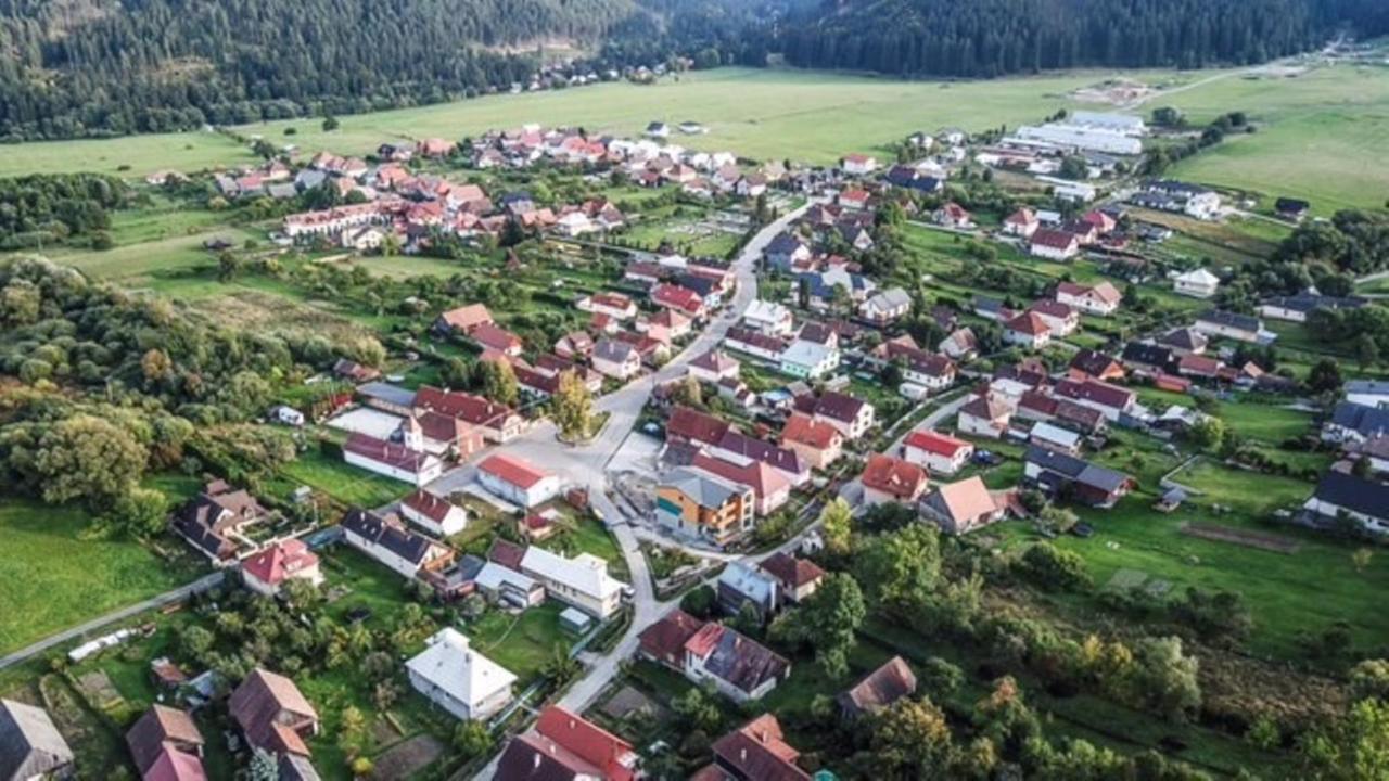Dovolenkovy Dom - Kompas Pavčina Lehota 外观 照片