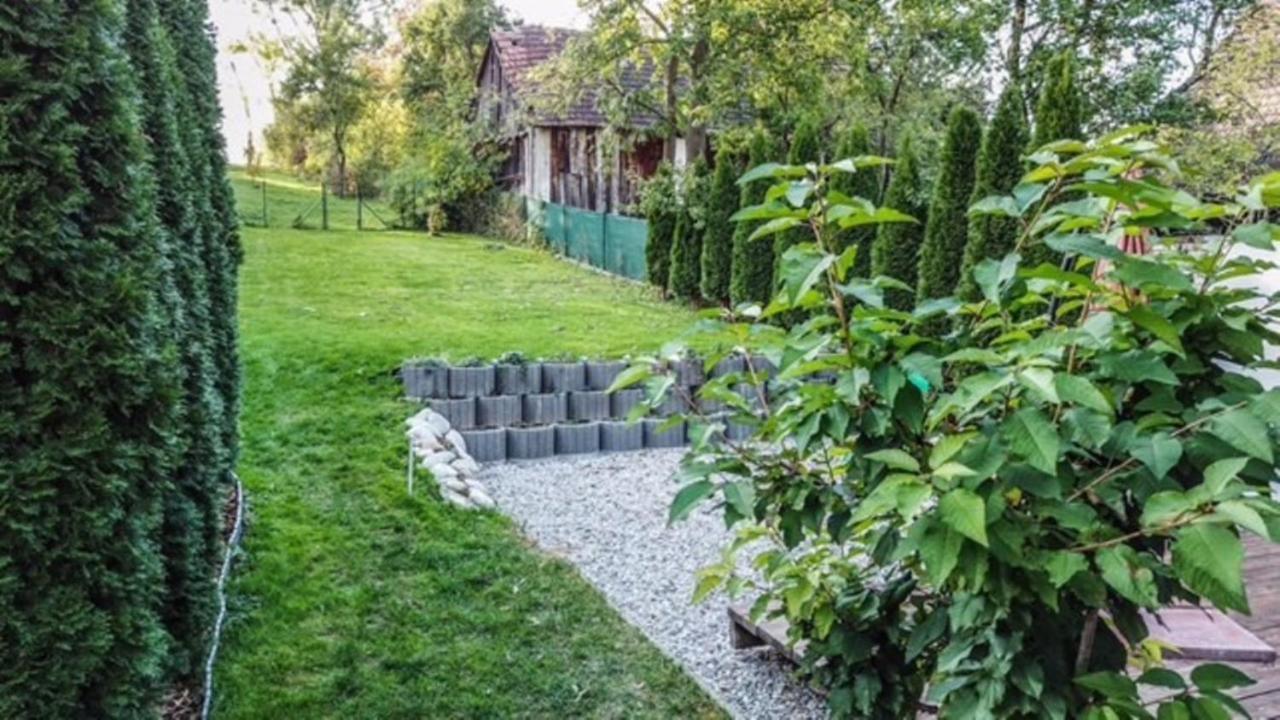 Dovolenkovy Dom - Kompas Pavčina Lehota 外观 照片